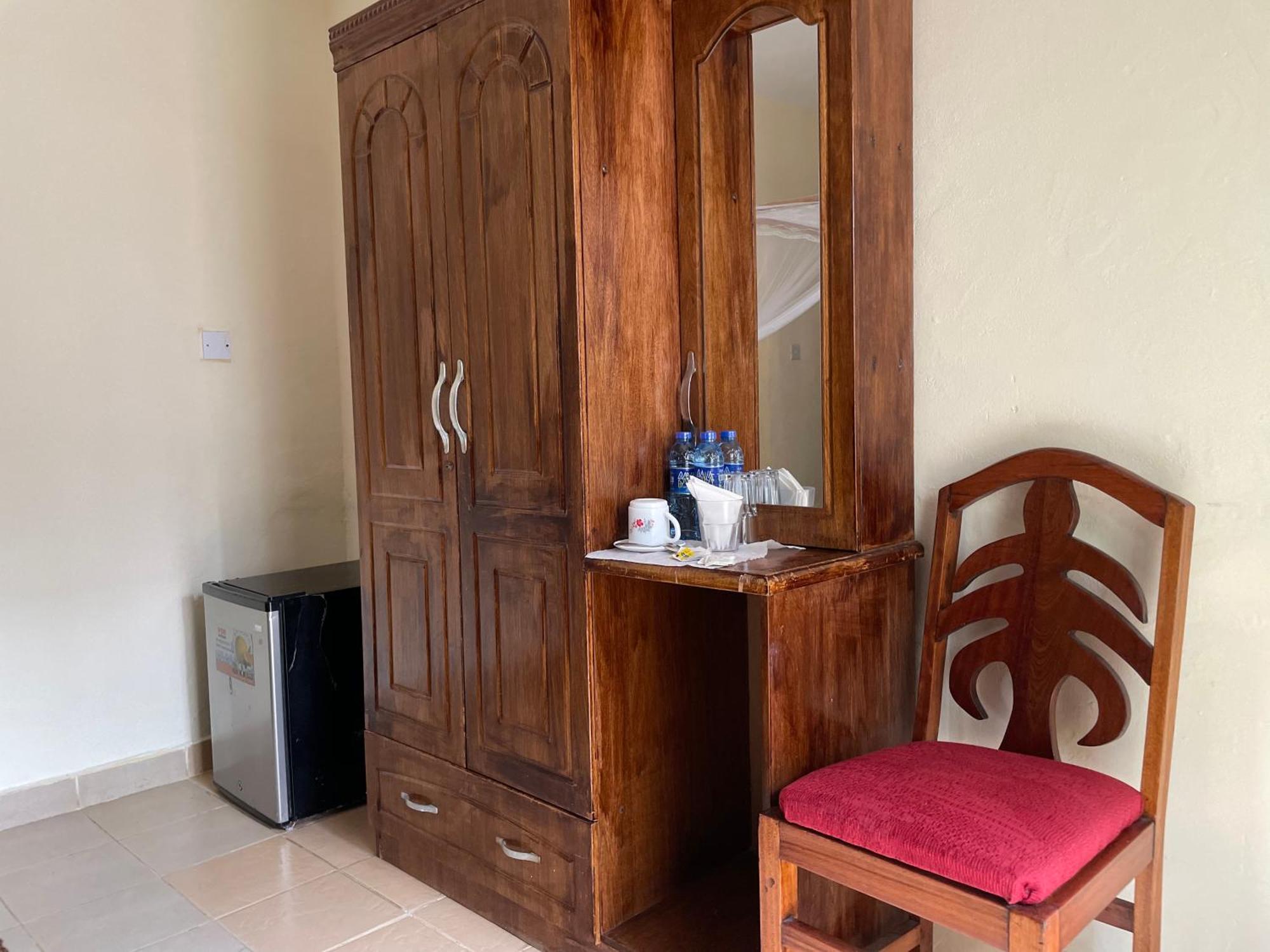 מומבסה Maasai Resort מראה חיצוני תמונה